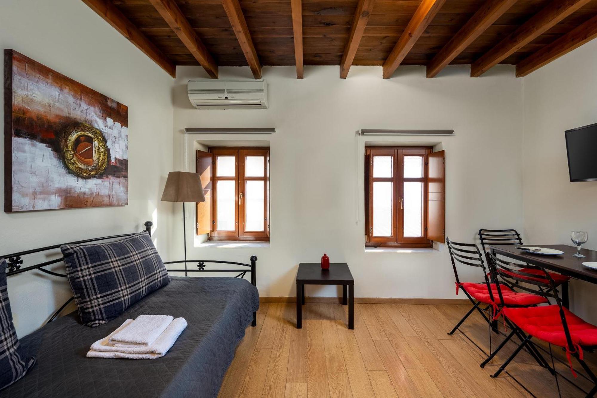 3 Charites Old Town Apartment Rhodes City Exterior photo